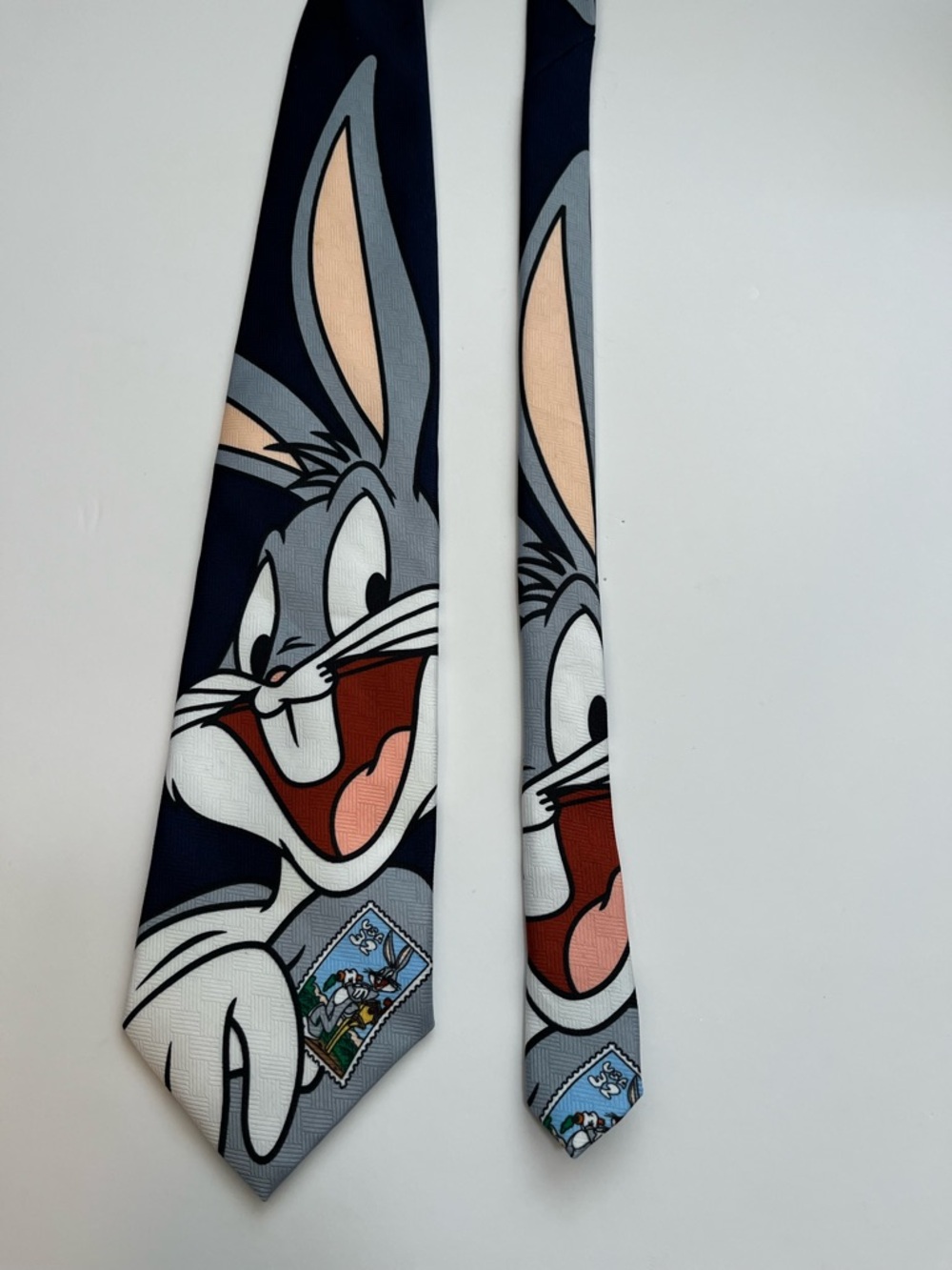 VTG Bugs Bunny Looney Tunes Cartoon Novelty Tie Bold Retro 90s